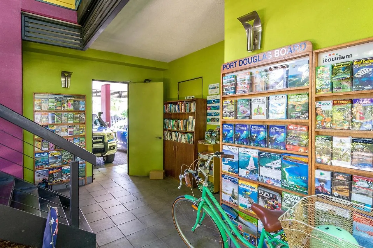 Dreamcatcher Beach-Side Apartments Port Douglas