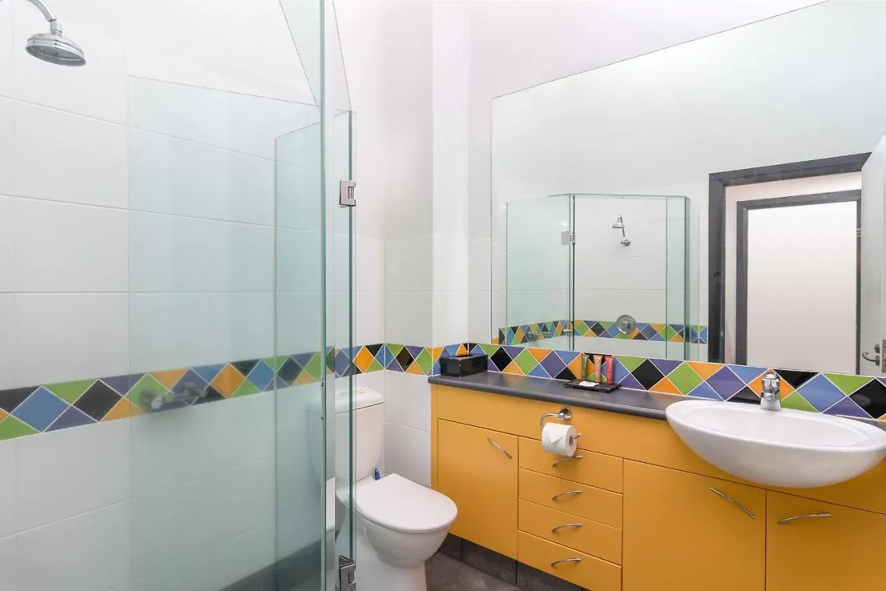 Dreamcatcher Beach-Side Apartments Port Douglas