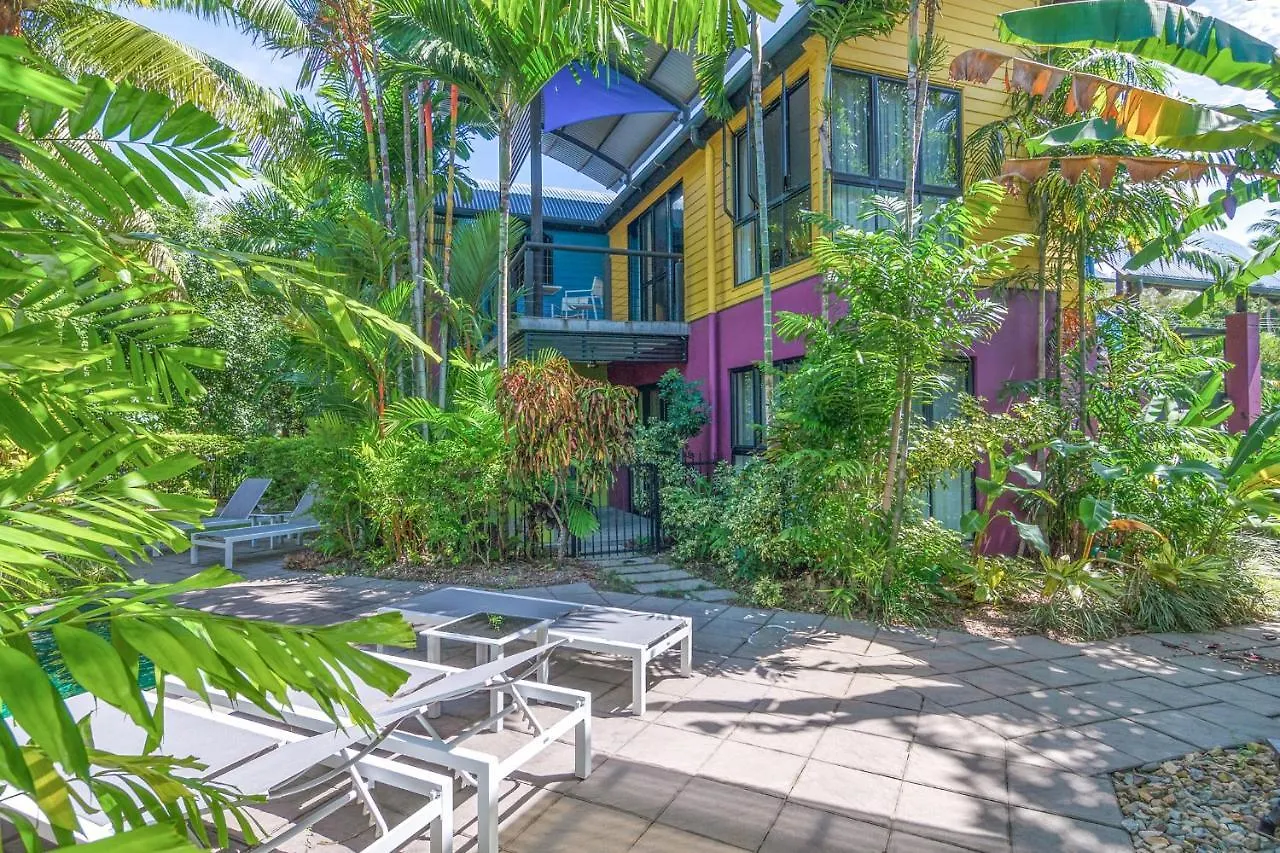 Dreamcatcher Beach-Side Apartments Port Douglas Australia