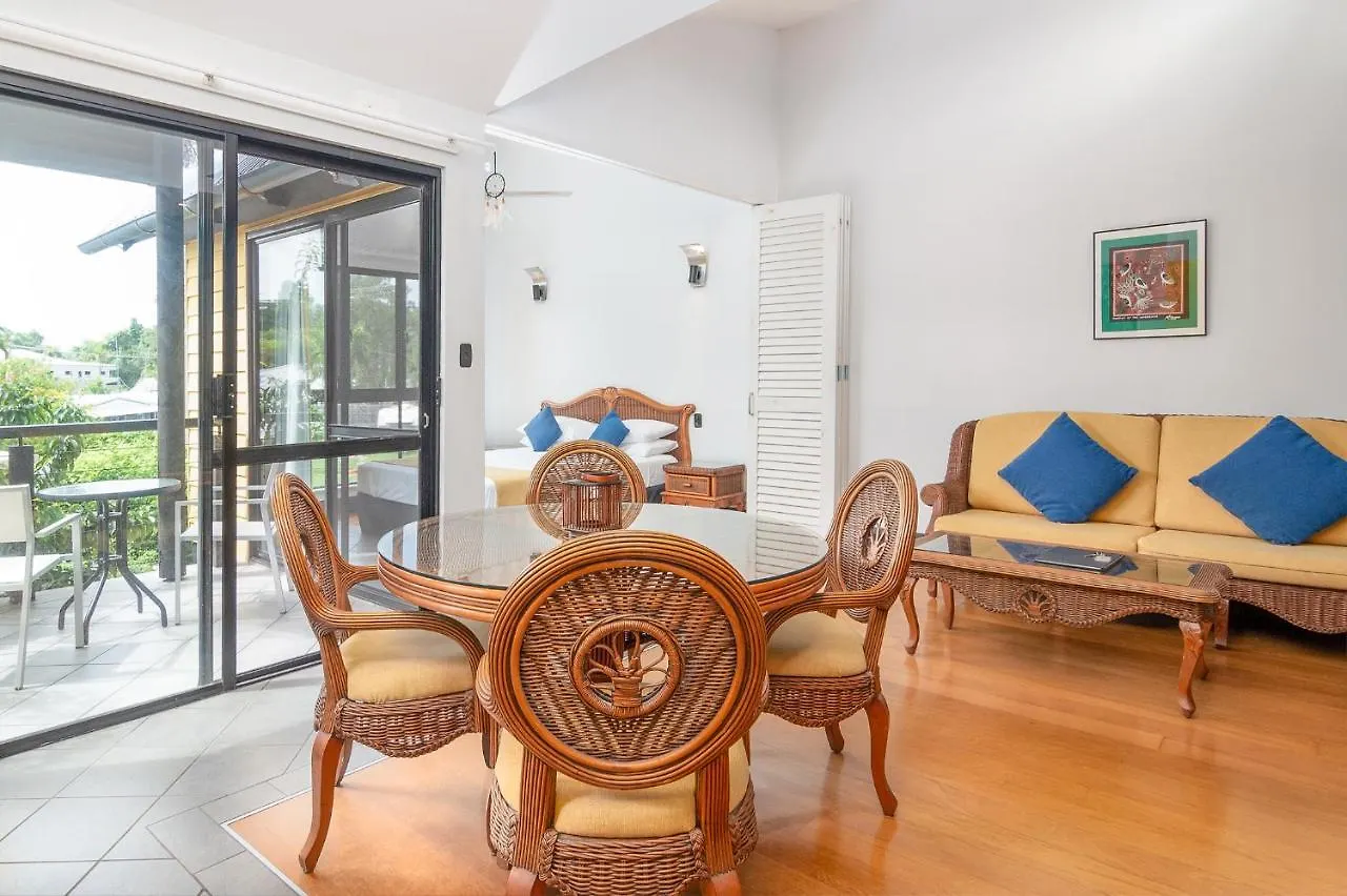 Aparthotel Dreamcatcher Beach-Side Apartments Port Douglas
