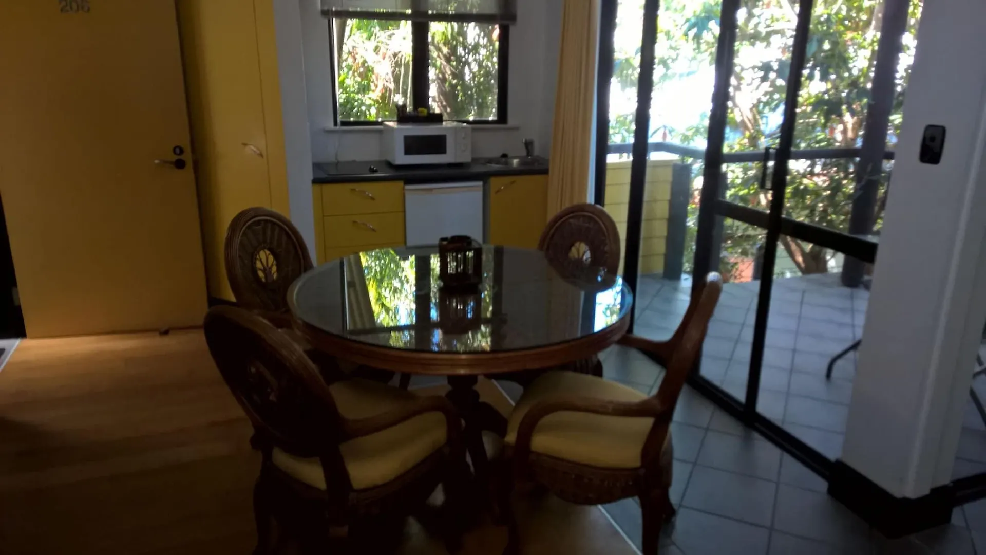 Dreamcatcher Beach-Side Apartments Port Douglas 4*,