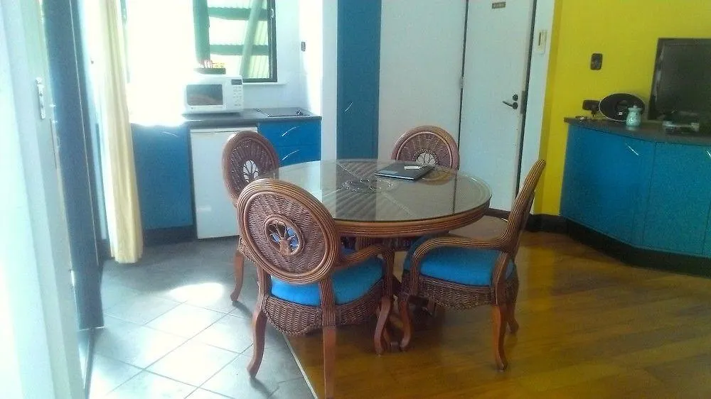 Dreamcatcher Beach-Side Apartments Port Douglas Aparthotel