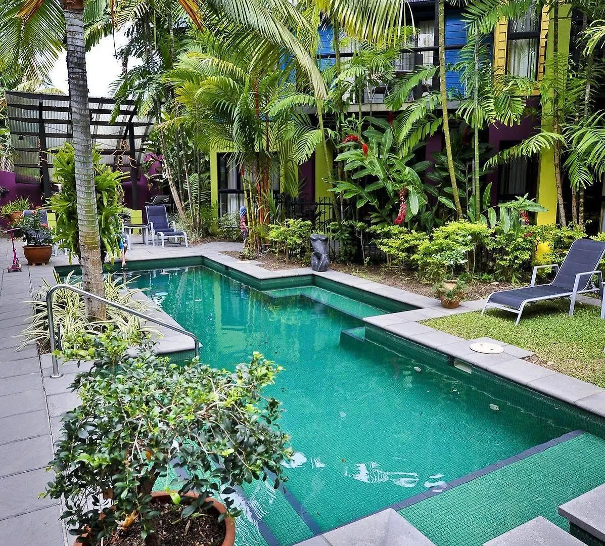 Aparthotel Dreamcatcher Beach-Side Apartments Port Douglas